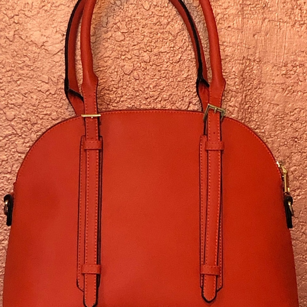 Purse:  used once & it is in great condition!!!